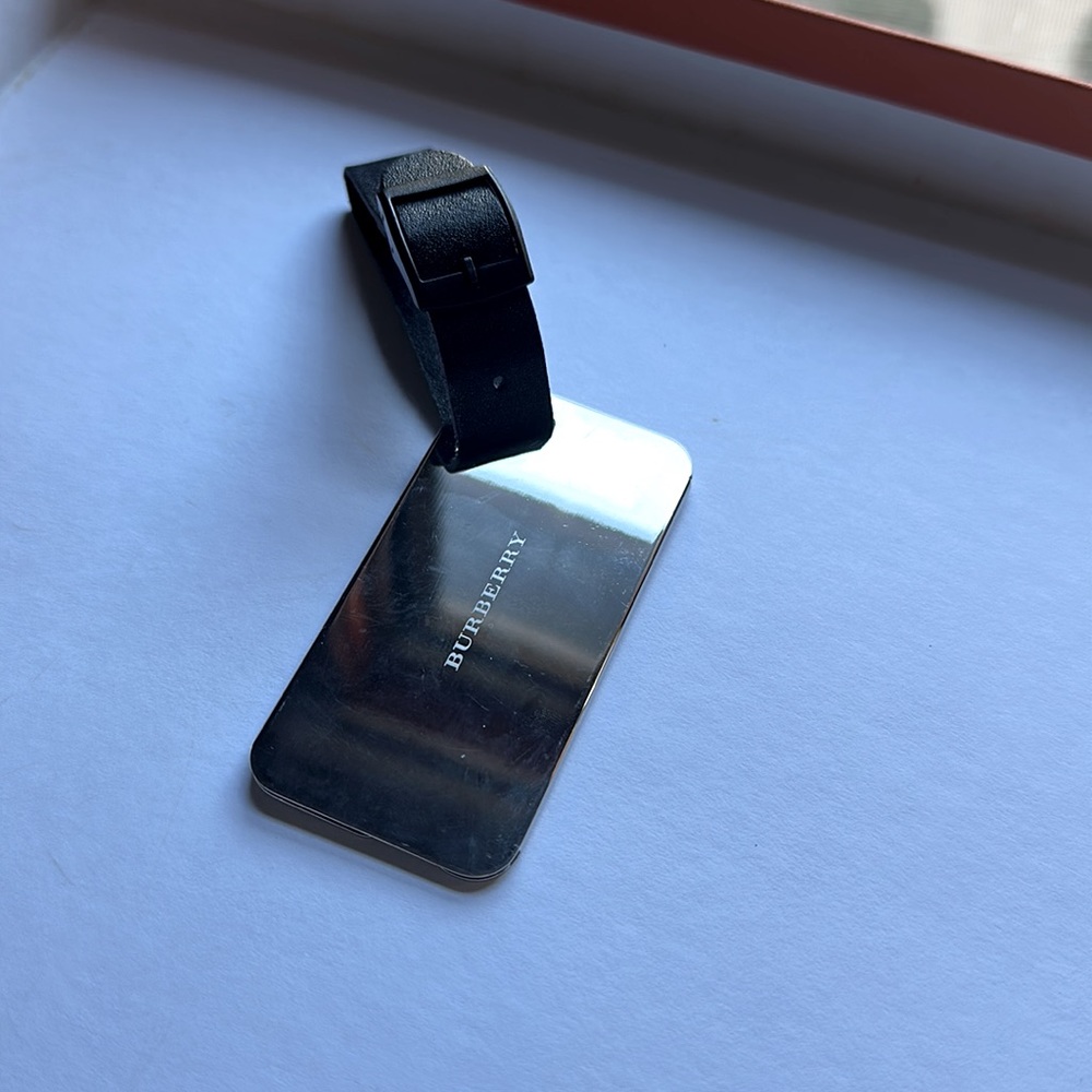 Burberry Silver Luggage Tag